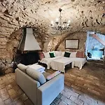 Authentic Stone House Tranquil For Families And Groups Villa