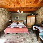 Authentic Stone House Tranquil For Families And Groups Villa *