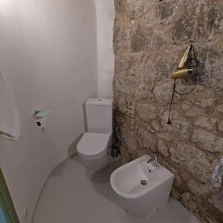 Authentic Stone House Grižane