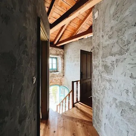 Authentic Stone House Вилла *