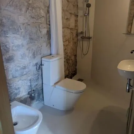 Authentic Stone House Вилла *