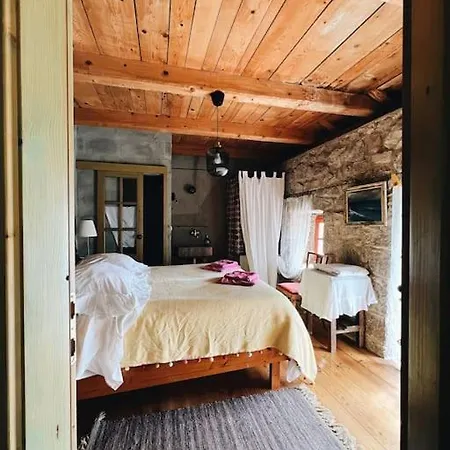 Вилла Authentic Stone House Grizane-Belgrad