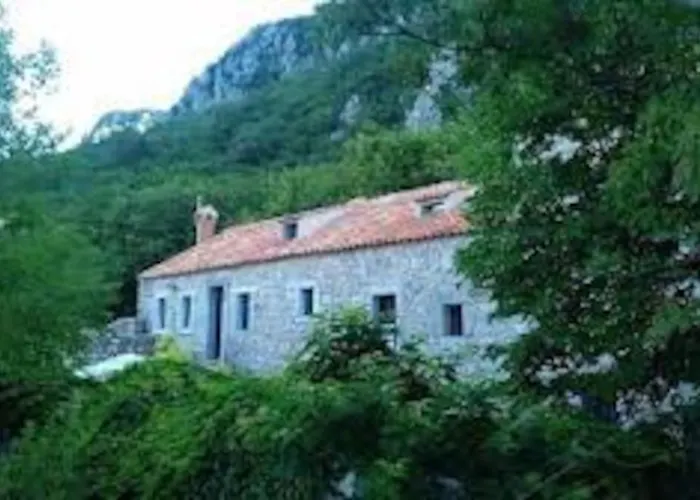 Authentic Stone House Villa *
